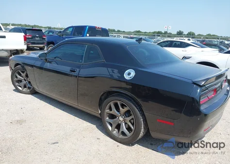 2015 Dodge Challenger R/T Plus z USA, uszkodzony, nr VIN 2C3CDZBT0FH892921
